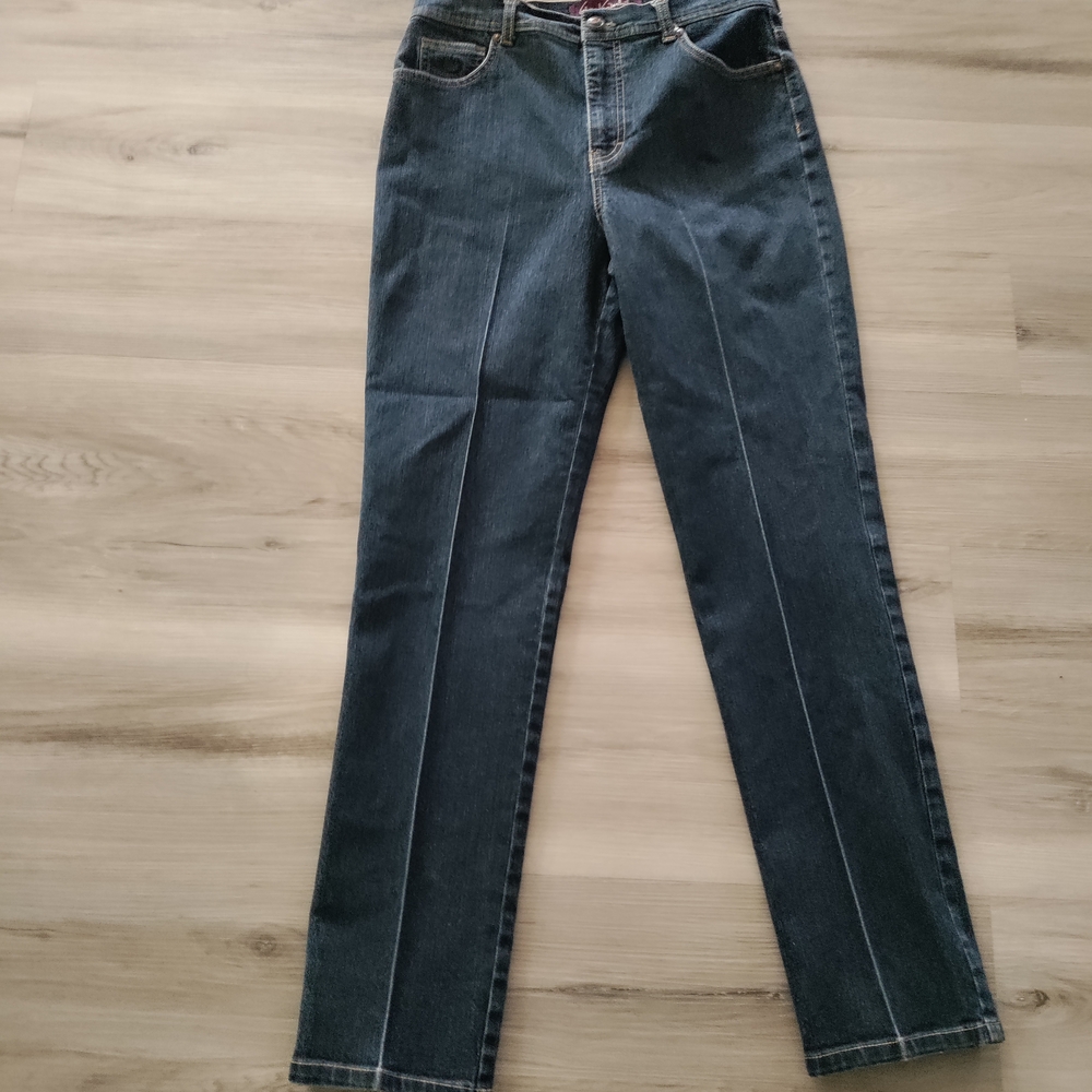 Gloria Vanderbilt Blue Straight Leg Jeans